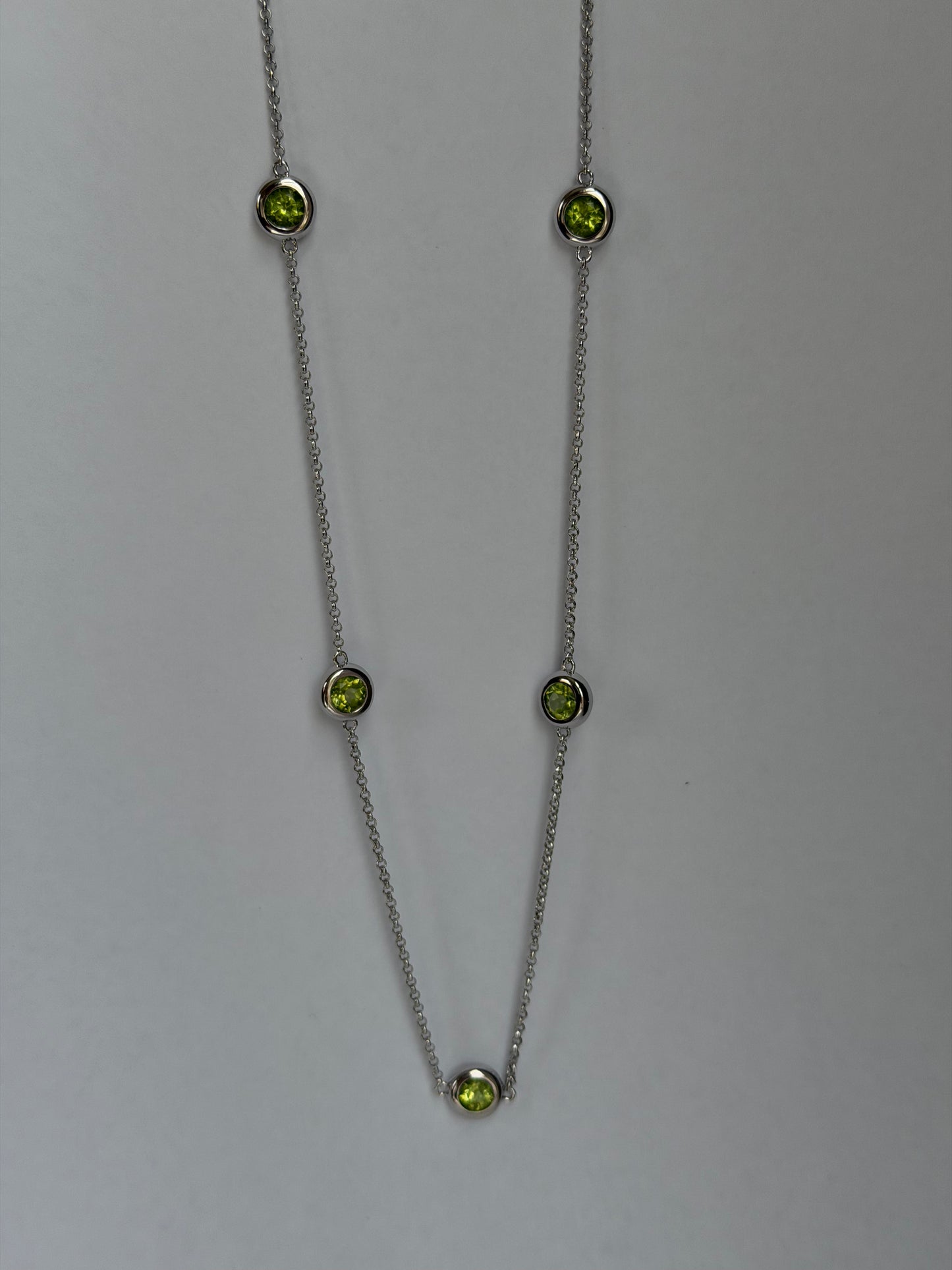 SS Station Necklace Peridot